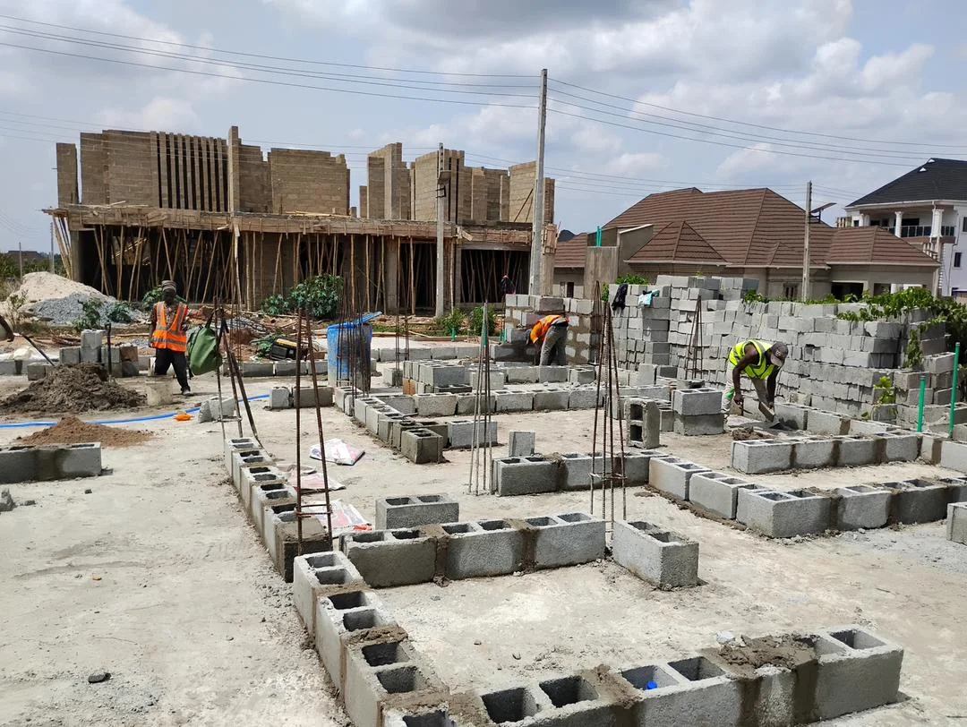 Block Setting on Oversite Concrete (German Floor) - Image 3